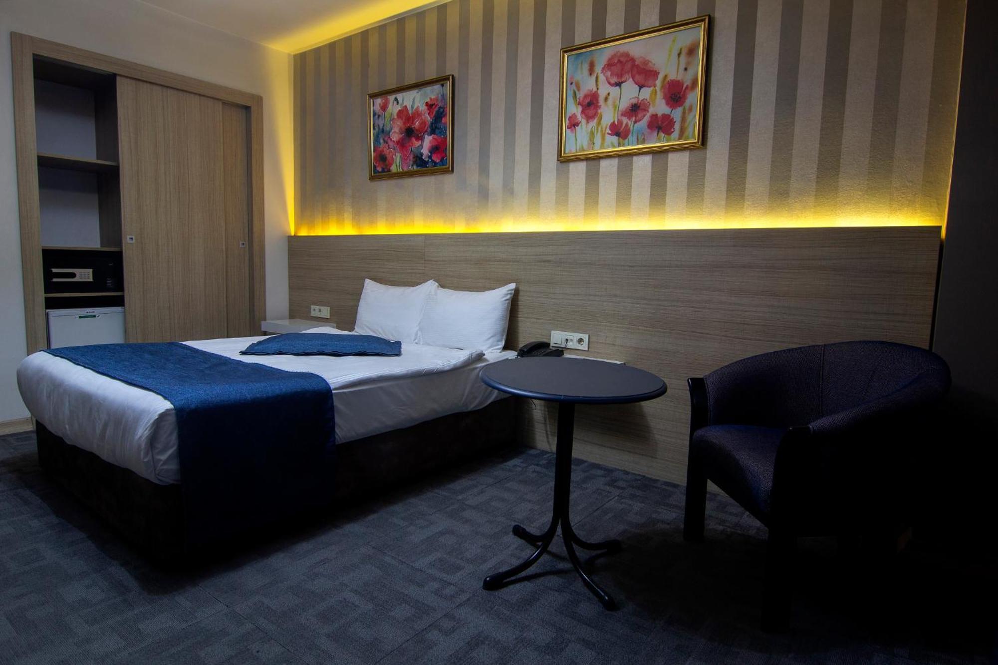 Baykara Hotel Конья Экстерьер фото